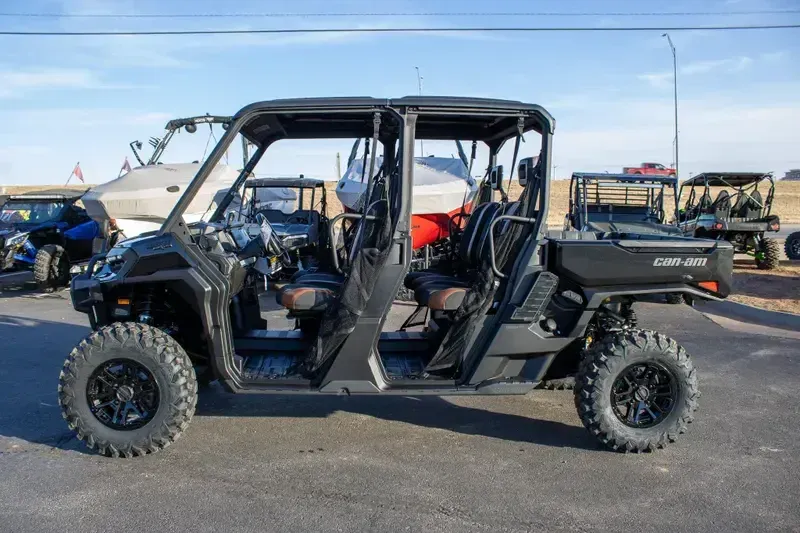 NEW 2026 CAN-AM DEFENDER MAX LONE STAR HD11 Image 7