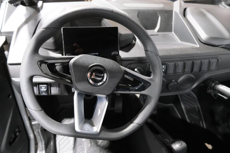 NEW 2026 CFMOTO ZFORCE 950 SPORT Image 16