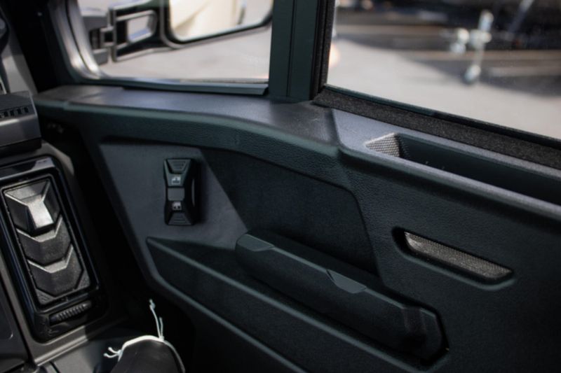 NEW 2026 CAN-AM DEFENDER LIMITED CAB HD11 Image 42