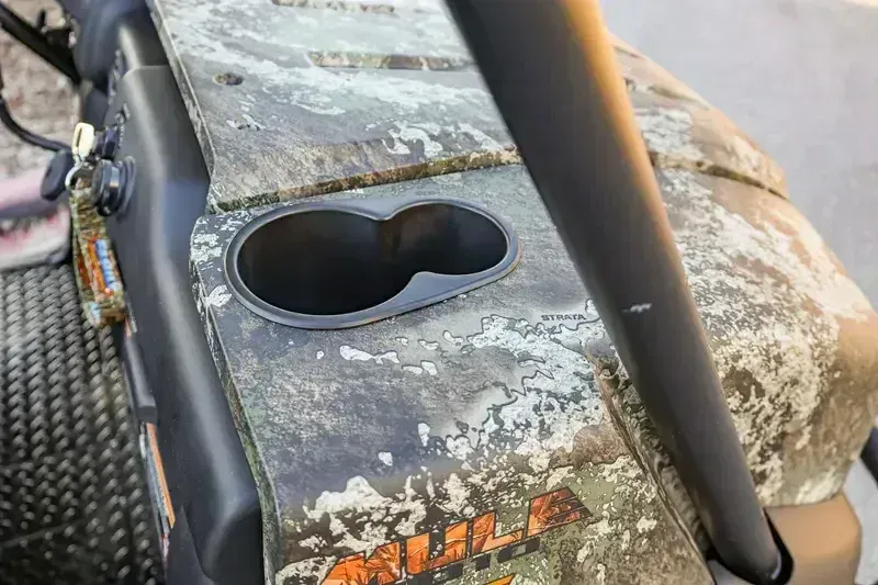 NEW 2026 KAWASAKI MULE TRANS 4010 4X4 CAMO Image 13