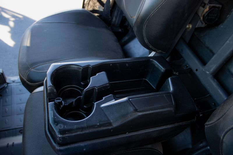 USED 2021 CAN-AM SSV DEFENDER MAX XT HD10 Image 29