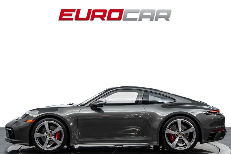 2024 Porsche 911 Carrera 4S *SPORTDESIGN PACK * SUNROOF*Image 2