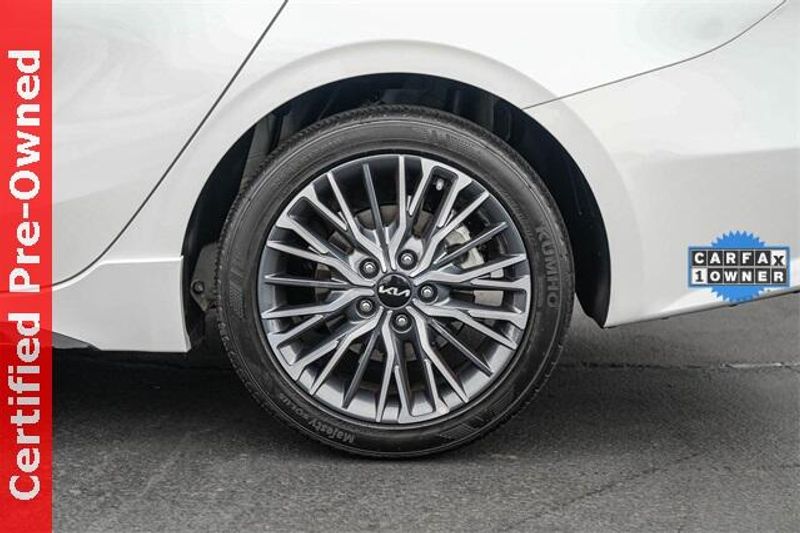 Used 2023 Kia Forte GT-LineImage 12