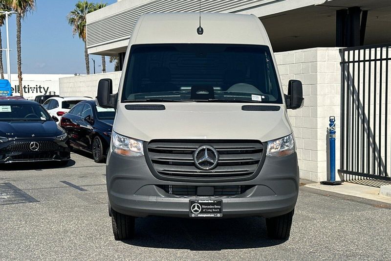 New 2026 Mercedes-Benz Sprinter 4500 Extended Cargo Van 170 in. WBImage 6