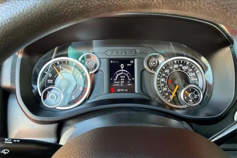 2022 RAM 3500 TradesmanImage 18
