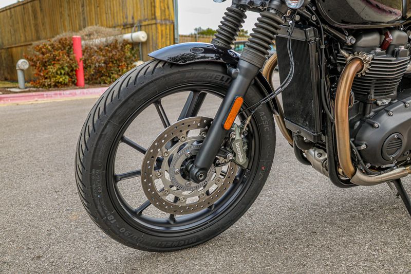 USED 2023 TRIUMPH SPEED TWIN 900 Image 8