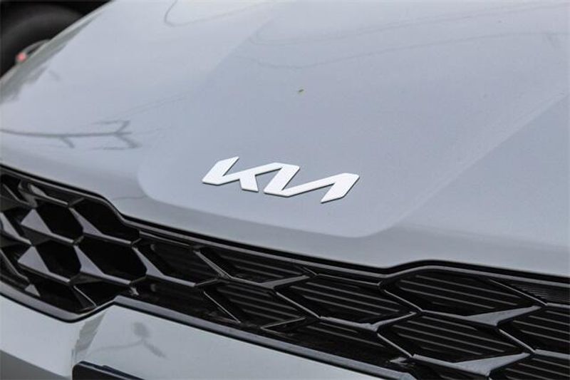 New 2025 Kia K5 GT-LineImage 14