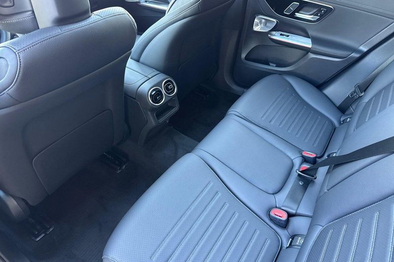 New 2026 Mercedes-Benz GLC-Class GLCGLC 300Image 10