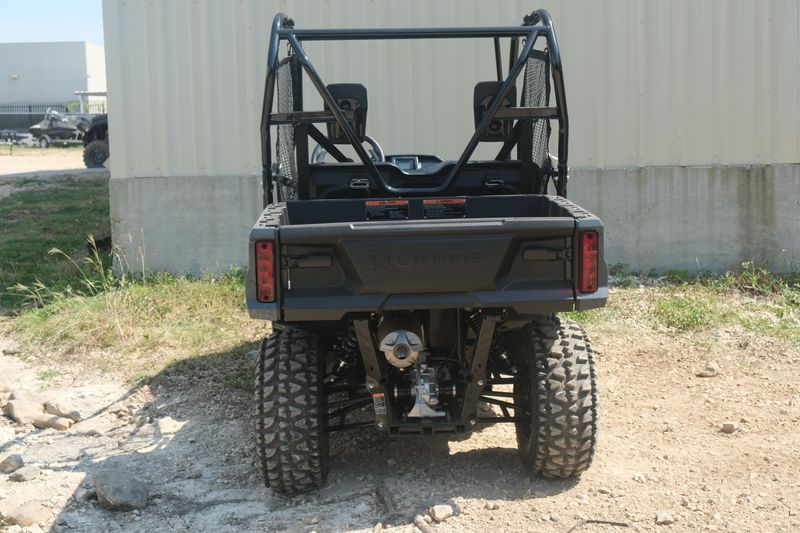 2025 Honda PIONEER 520 SLATE GRAY Image 5