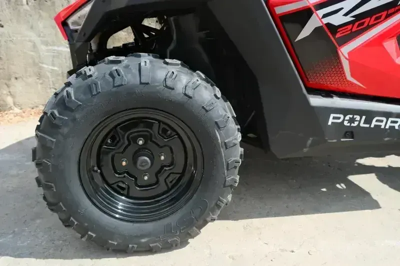 NEW 2026 POLARIS RZR 200 EFI Image 12