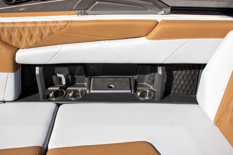 NEW 2026 MALIBU WAKESETTER M230 Image 41