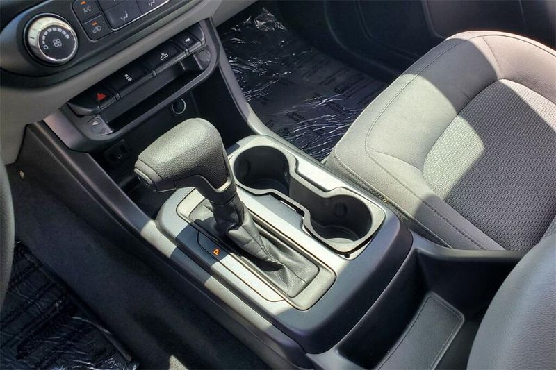2021 Gmc Canyon Elevation Standard photo 17