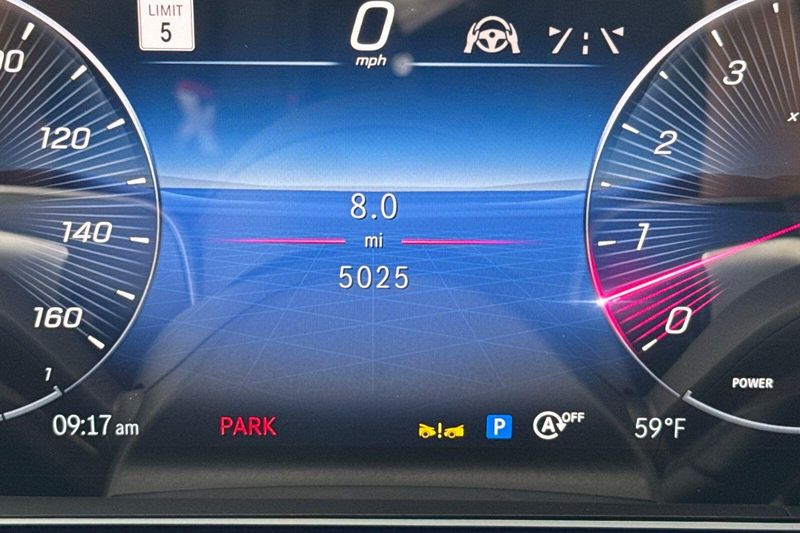 Used 2025 Mercedes-Benz GLS 450Image 33