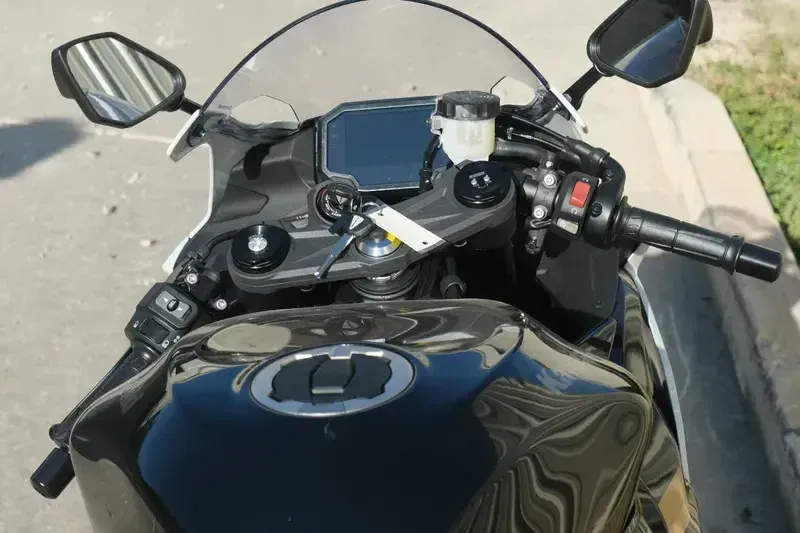 NEW 2026 KAWASAKI NINJA ZX6R Image 8