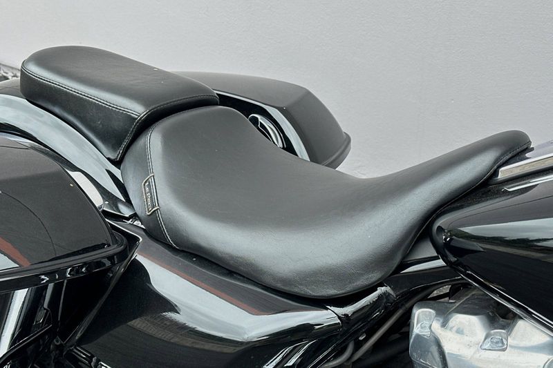 2019 Harley-Davidson Electra GlideImage 9
