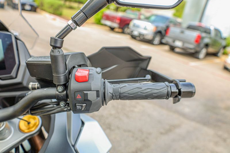 USED 2024 SUZUKI GSX-S1000GX CA Image 19