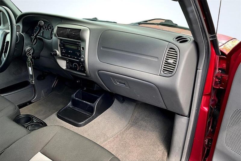 2008 Ford Ranger XLT photo 17