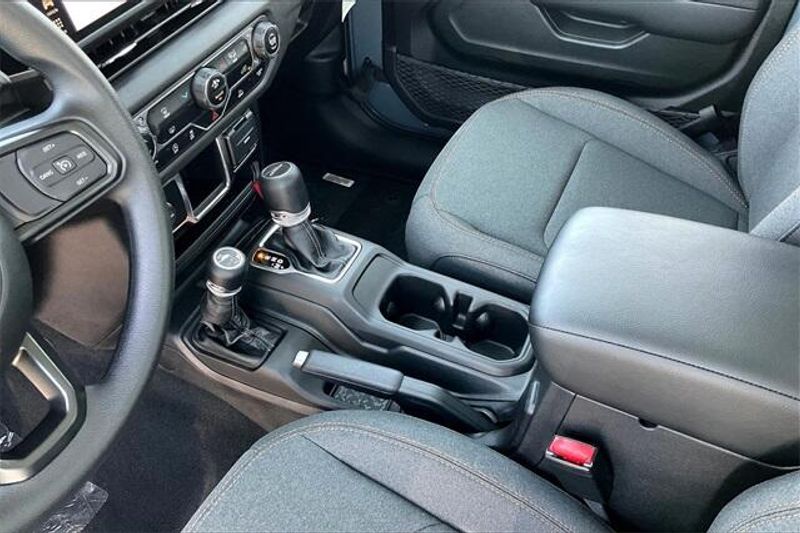 2024 Jeep Gladiator Sport 4x4Image 7