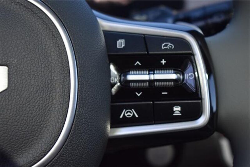 New 2025 Kia Sorento X-Line SX PrestigeImage 29