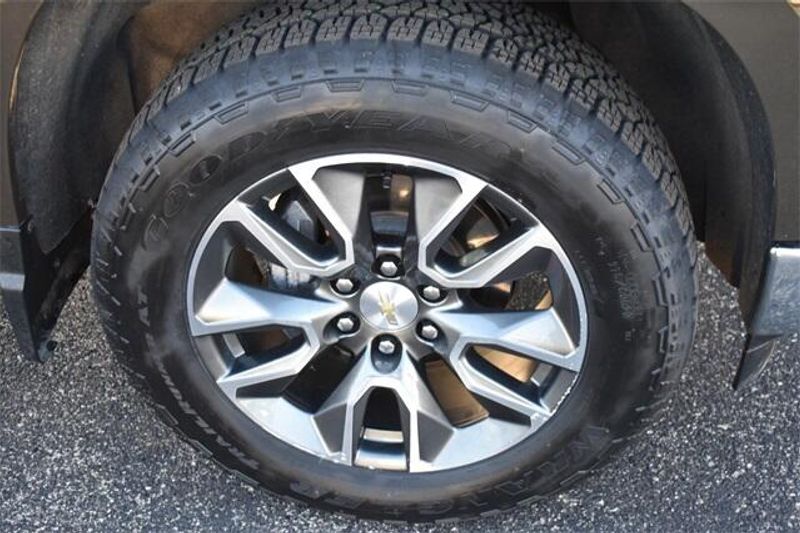 Used 2023 Chevrolet Silverado 1500 LTImage 11