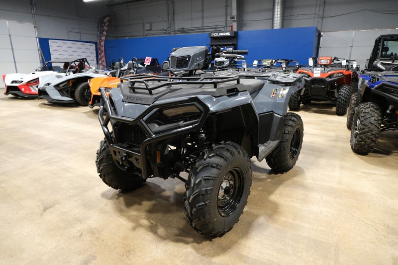 2024 Polaris SPORTSMAN 570 UTILITY HD STEALTH GRAY Image 1