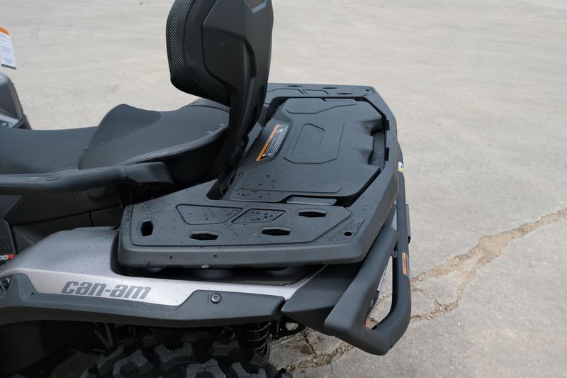 2025 Can-Am OUTLANDER MAX XT 1000R PLATINUM SATIN Image 15