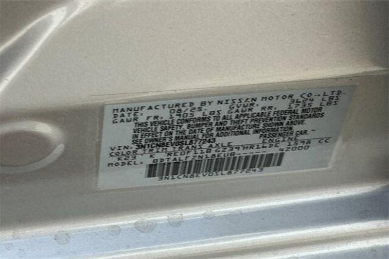 New 2025 Nissan Versa 1.6 SVImage 21