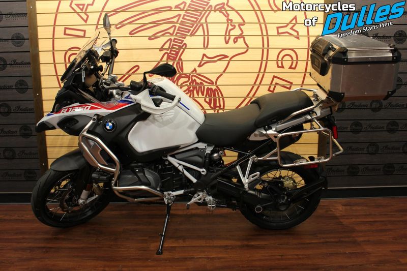 2022 BMW R 1250 GS Adventure Image 4