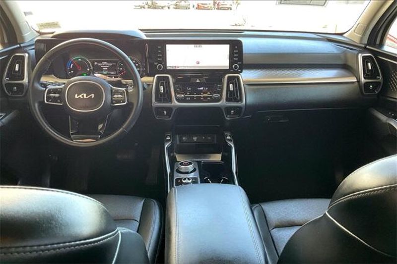 2024 Kia Sorento Hybrid EXImage 15