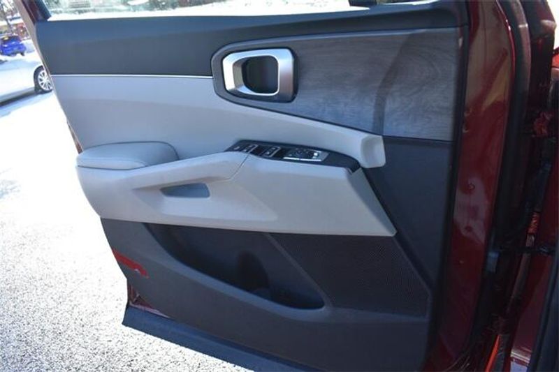 New 2025 Kia Sorento X-Line EXImage 35