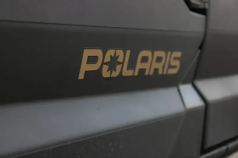 2025 Polaris RANGER CREW XD 1500 NORTHSTAR EDITION ULTIMATE PURSUIT CAMO Image 2
