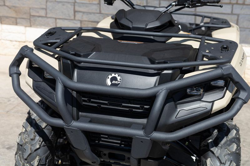 2025 Can-Am OUTLANDER PRO HD5 DESERT TAN Image 11