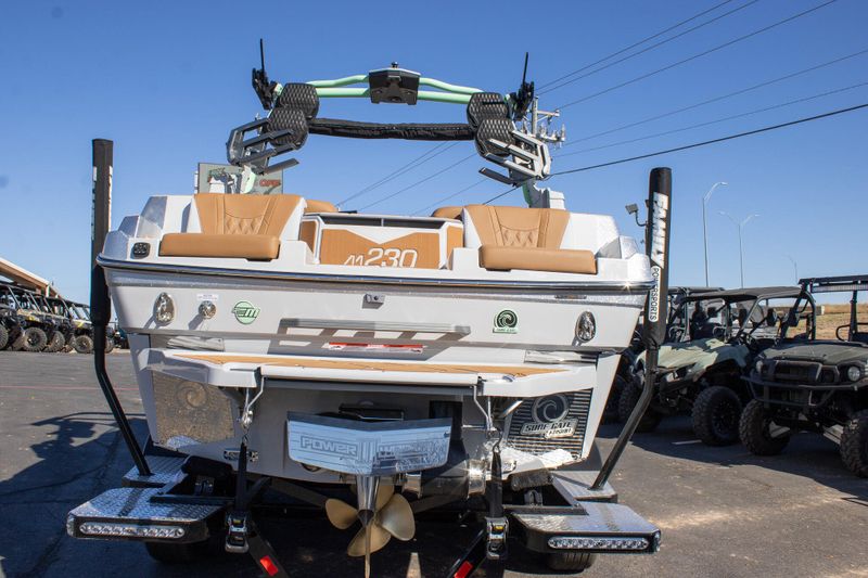 NEW 2026 MALIBU WAKESETTER M230 Image 3