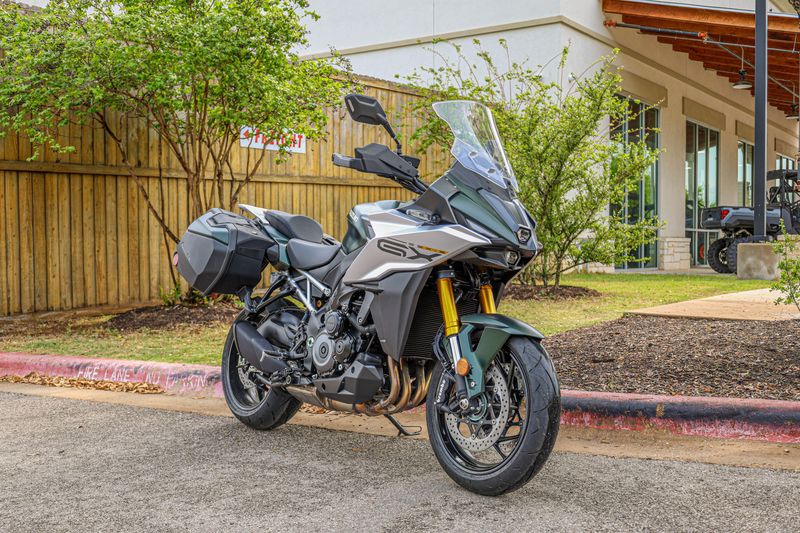 USED 2024 SUZUKI GSX-S1000GX CA Image 1