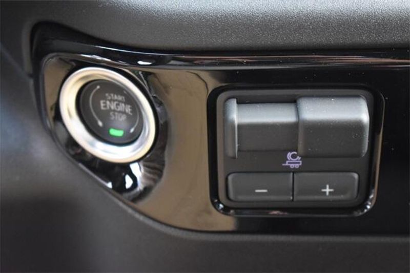 2025 Chevrolet Silverado 1500 LTImage 31
