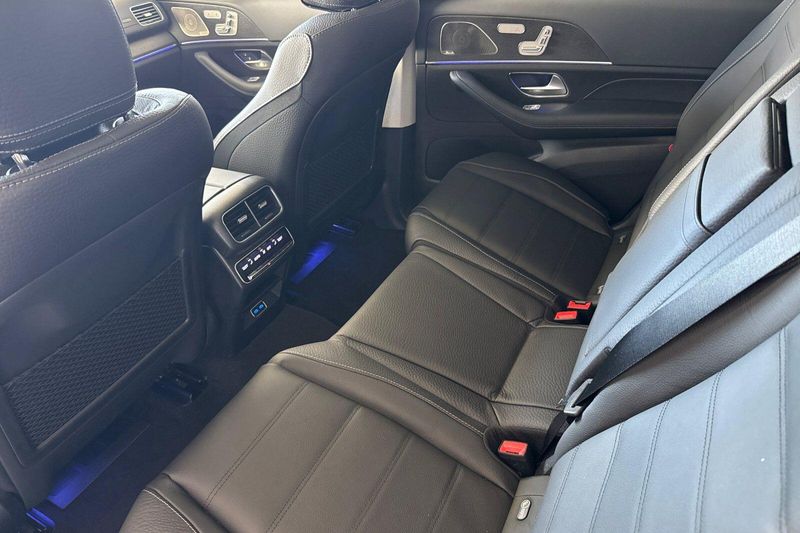New 2026 Mercedes-Benz GLS 450Image 10