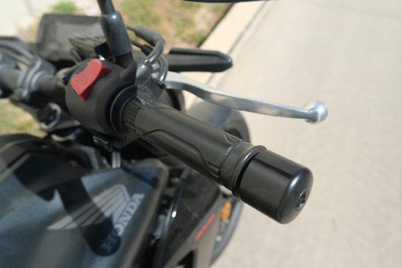 NEW 2025 HONDA CB300R ABS Image 10