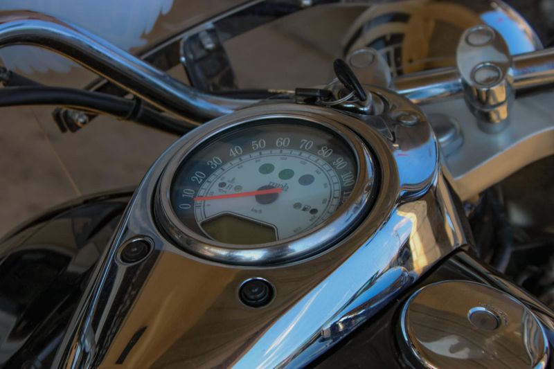 USED 2006 KAWASAKI VULCAN 1600 CLASSIC Image 12