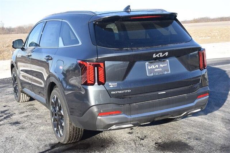 2025 Kia Sorento SXImage 5
