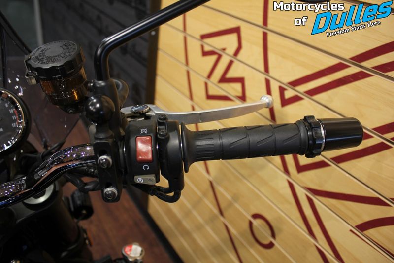 Used 2022 Kawasaki Z900RS ABS Image 11