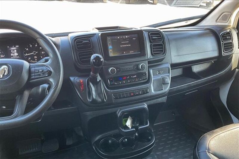 2023 RAM ProMaster 2500 High RoofImage 5