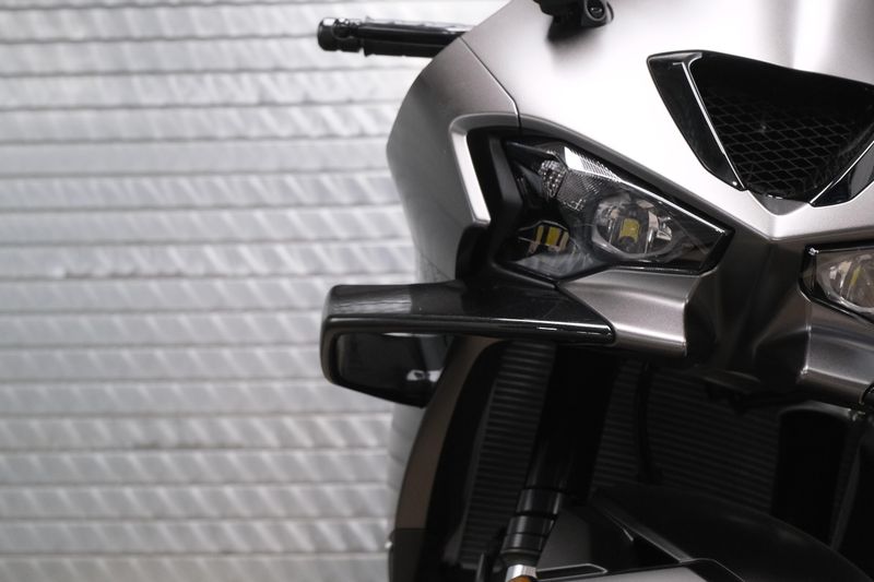 NEW 2026 KAWASAKI NINJA ZX10R ABS Image 11