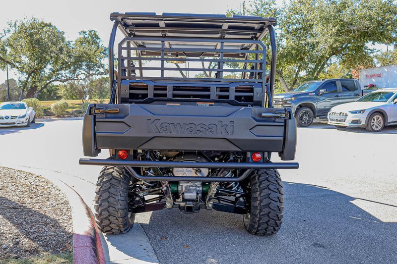 2025 Kawasaki MULE PROFXT 1000 LE PLATINUM RANCH EDITION METALLIC STARDUST WHITE Image 10