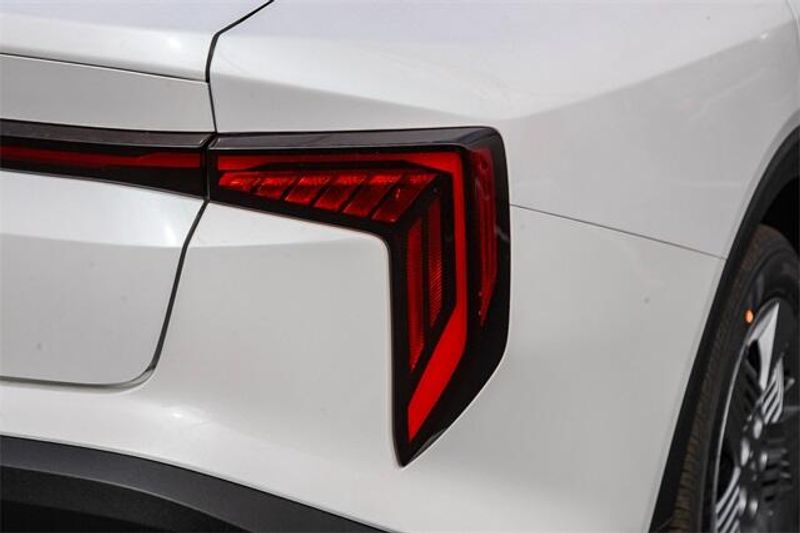 New 2025 Kia K4 LXImage 18