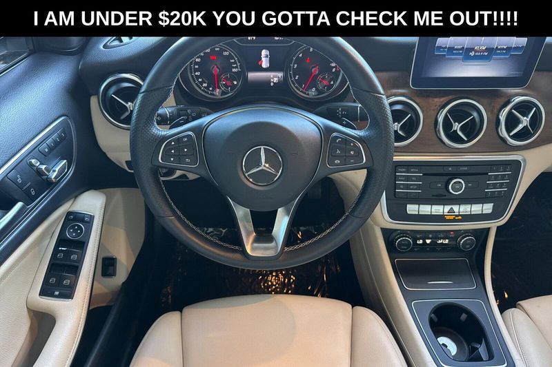 Used 2020 Mercedes-Benz GLA GLA250Image 16