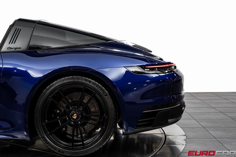 2023 Porsche 911 Targa 4 GTS *PREMIUM PACKAGE * FRONT LIFT*Image 18