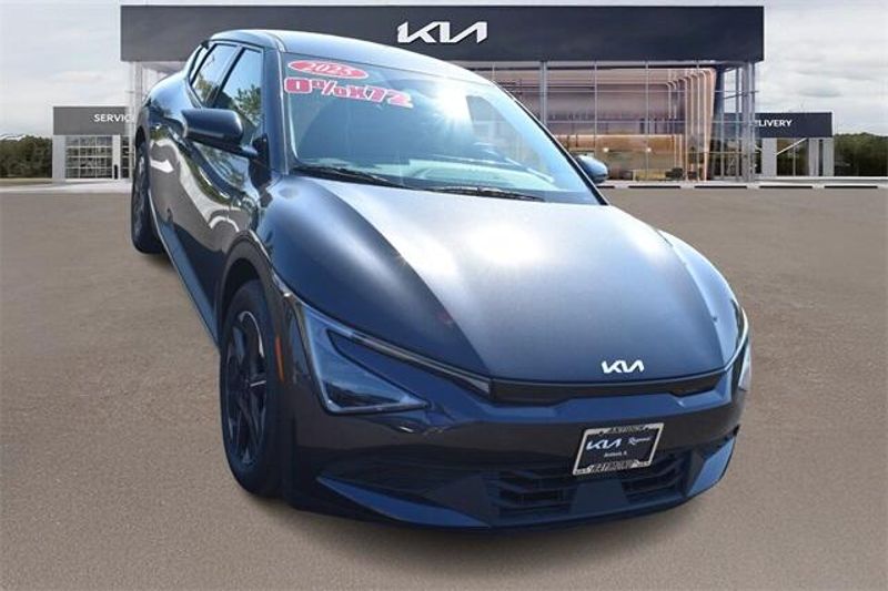 New 2025 Kia EV6 LightImage 9