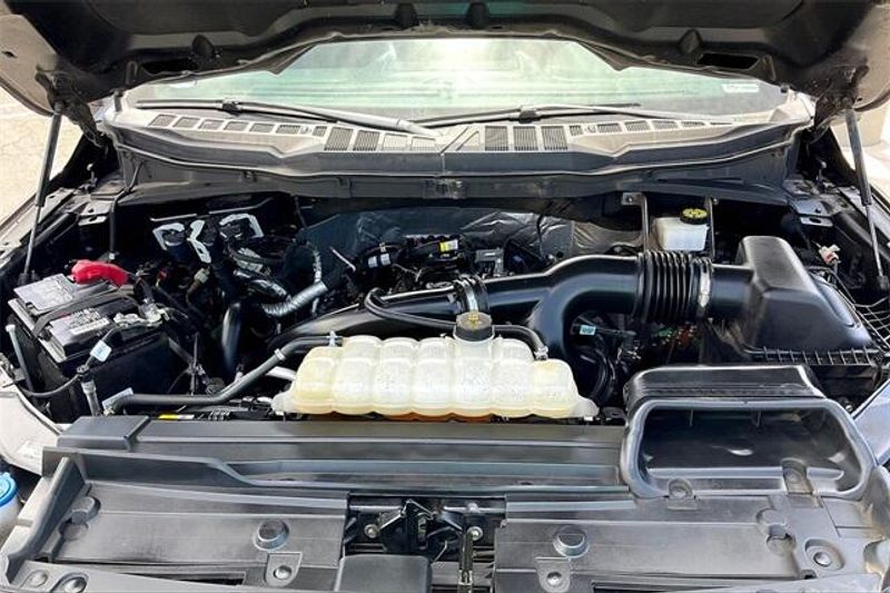 2022 Ford F-150 XLTImage 9