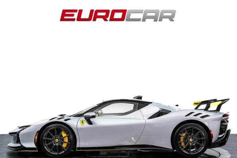 Used 2025 Ferrari SF90 XX *INSANE SPEC * HUGE CARBON OPTIONS*Image 2