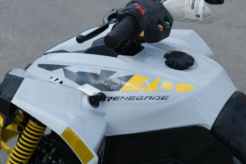 New 2025 Can-Am RENEGADE 110 EFI CATALYST GRAY AND NEO YELLOW Image 9